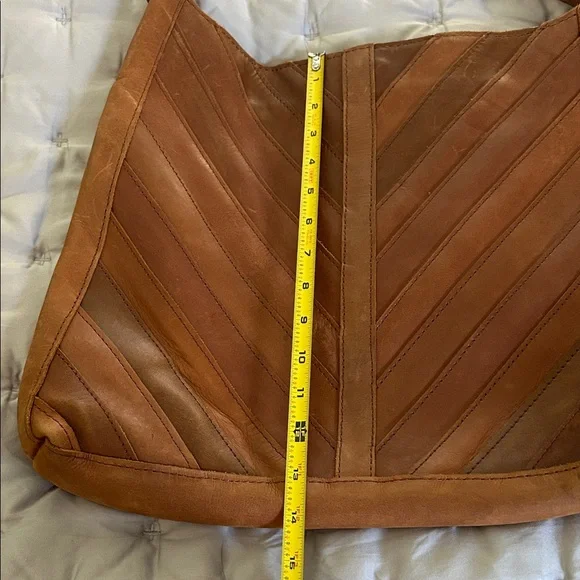 Raven Lily Large Brown Leather Shoulder Bag-Joannas fave - Picture 3 of 5